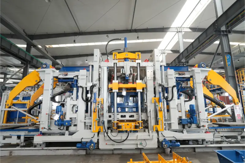 Quangong Machinery Co., Ltd. ZN2000-2 Block Molding Machine: Core Performance Enables a New Upgrade in Intelligent Brick Making