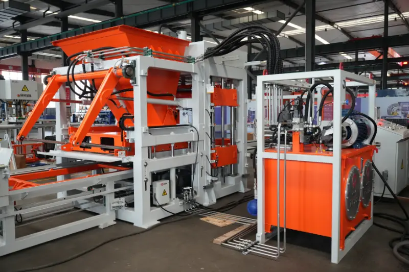 Smart and Efficient, Boosting Quality and Productivity: Quangong Machinery Co., Ltd.’s New QT10 Brick-Making Production Line Makes a Splash
