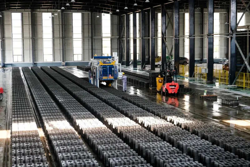 Mobile Block Machine ZN940SC: Pallet-Free Concrete Solution